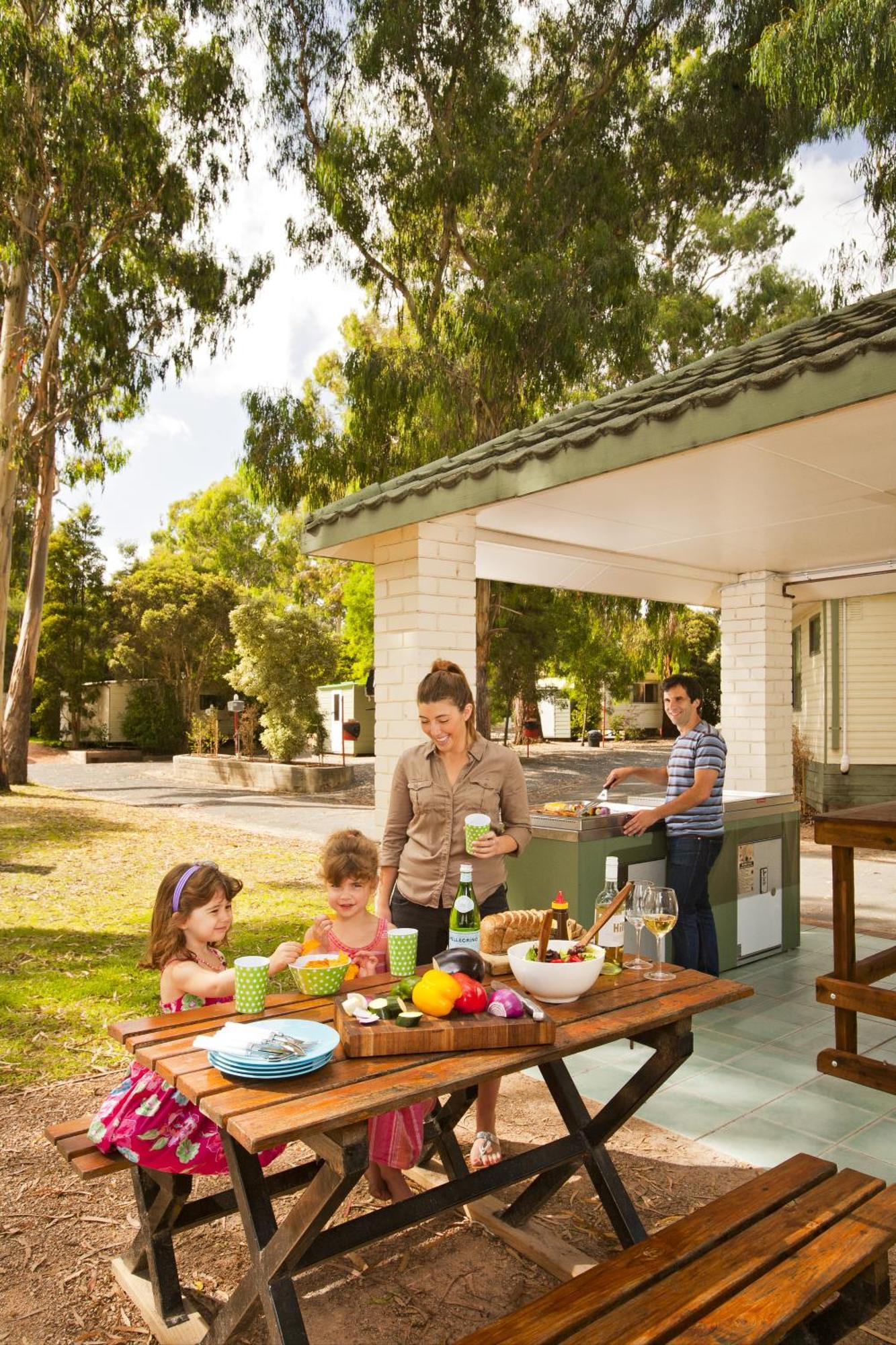 Hotel Crystal Brook Tourist Park Doncaster East Zewnętrze zdjęcie